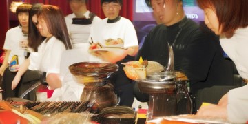 CF手游生化模式用什么吸附？